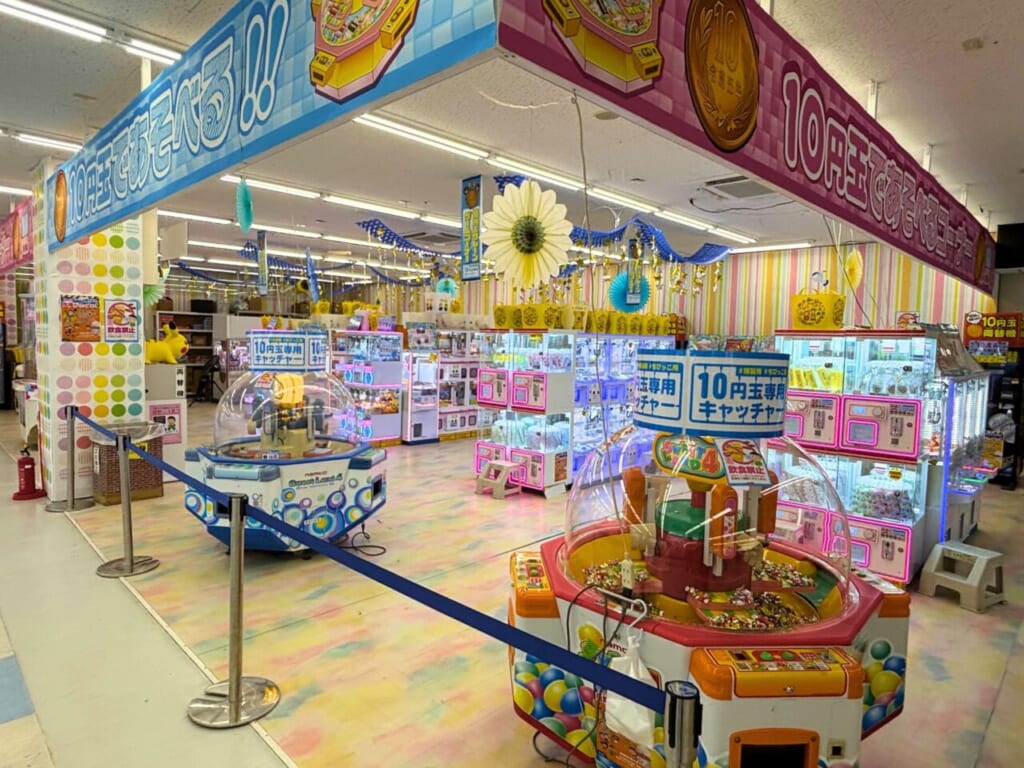 マンガ倉庫鹿児島店内10円キャッチャー